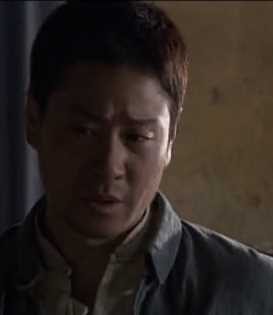 曾克林出关曾克林的扮演者是连奕名