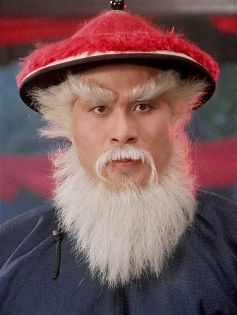 九品芝麻官之白面包青天雷豹