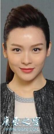 潮流教主纪芸芸的扮演者是李佳芯