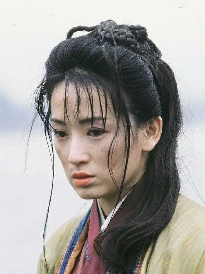 包青天之假琥珀白水仙