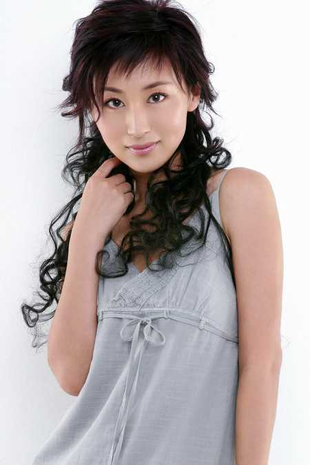 天地良心何盈秋