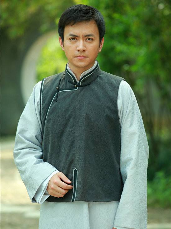 牌坊下的女人高立天