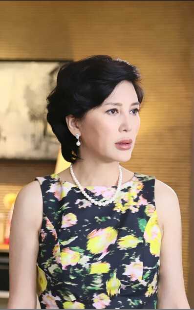 别让爱你的人等太久范鸿雁