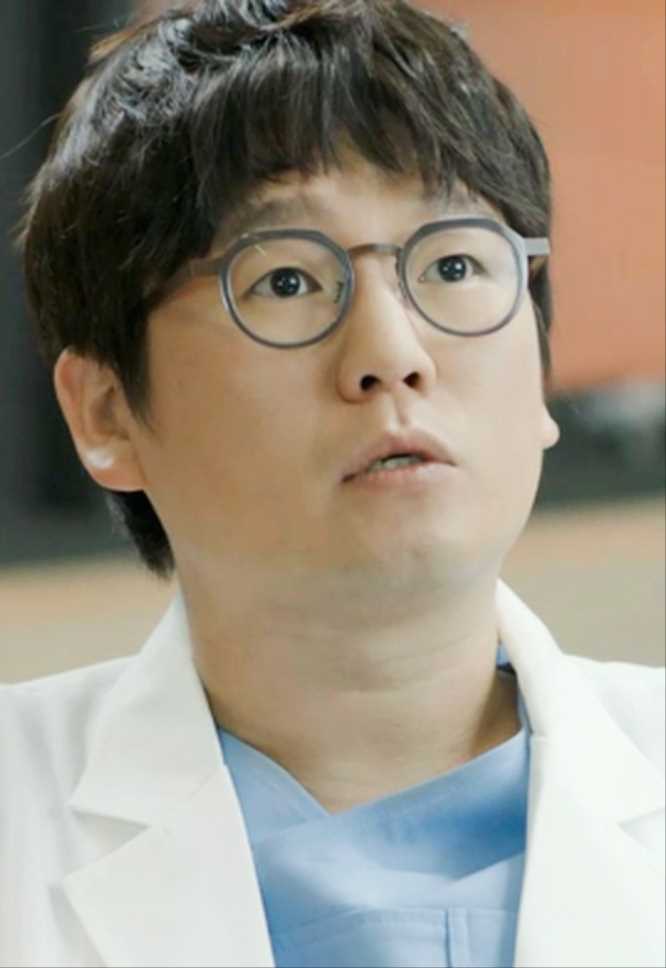 Doctors姜庆俊
