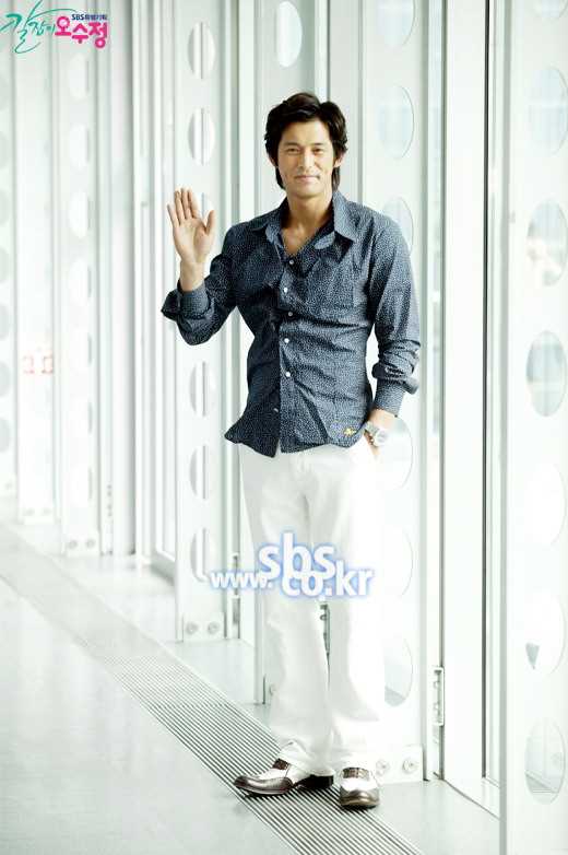 刀手吴水晶高满秀