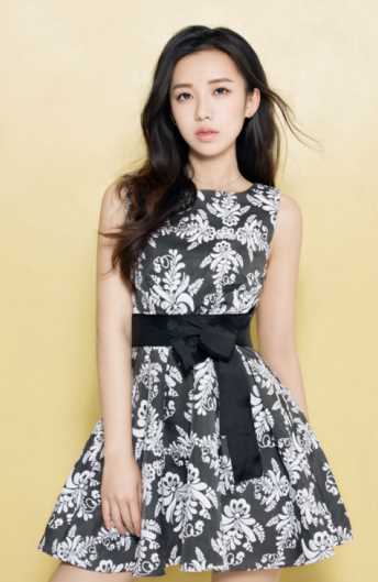 洪湖英雄传穆白藕的扮演者是徐一娢