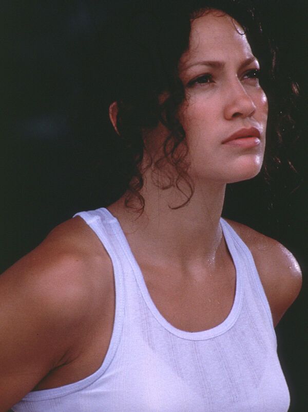 狂蟒之灾Terri Flores；戴芮· 芙勒薇；泰瑞·弗洛雷斯的扮演者是詹妮弗·洛佩兹