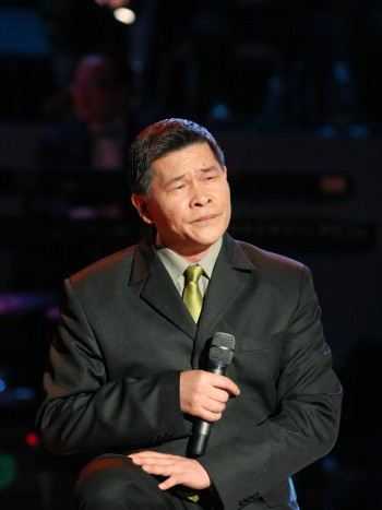 无言的山丘阿助