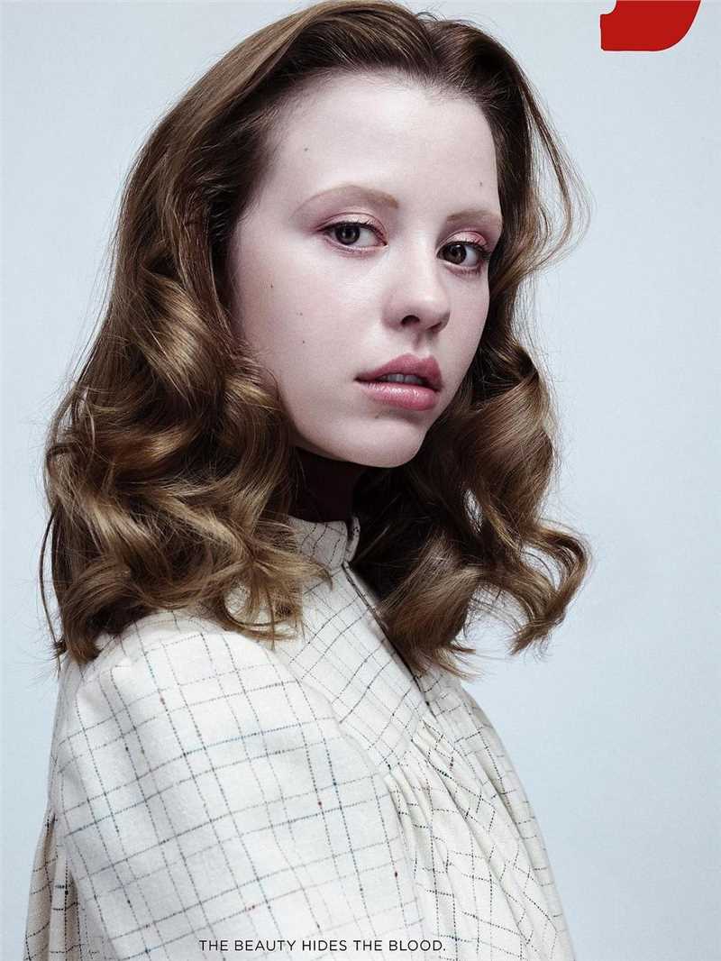 阴风阵阵萨拉·辛姆斯