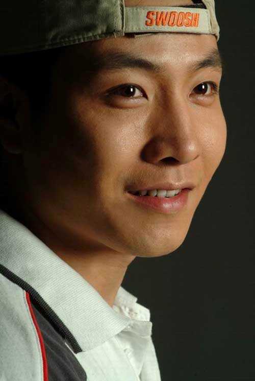 刻骨铭心肖东亭的扮演者是荆浩