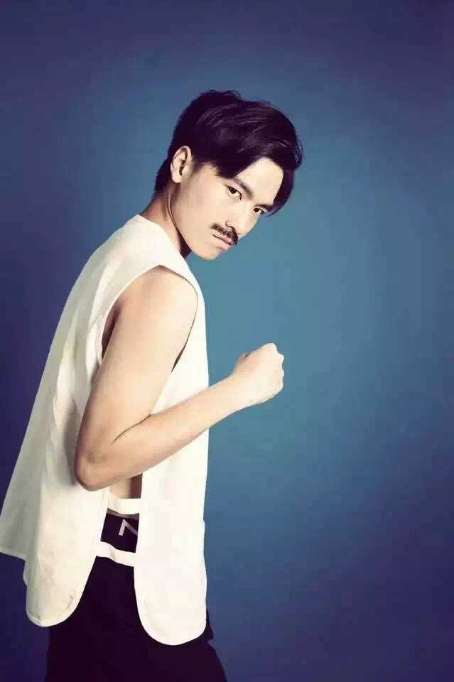 赶尸人之摄魂铃甄笋&赵世福的扮演者是王顺双