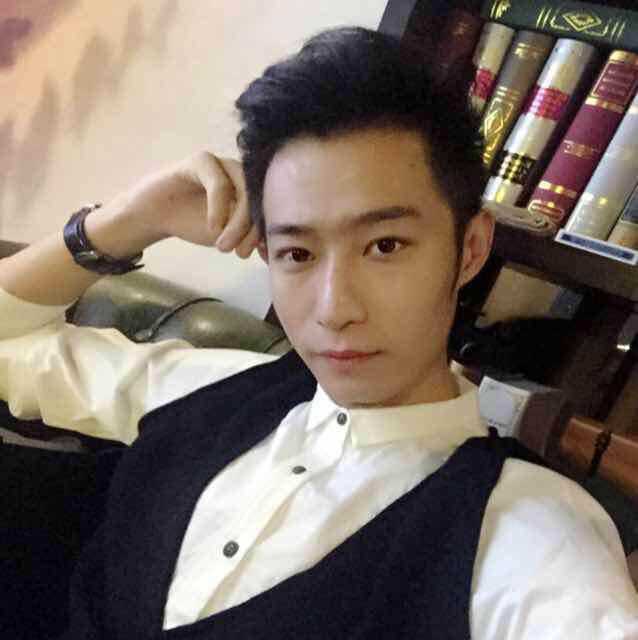 西门大官人张得帅的扮演者是唐强