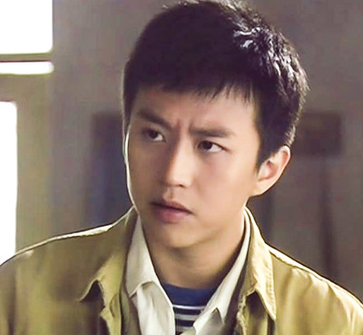 甜蜜蜜雷雷的扮演者是邓超