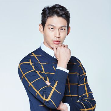 闪耀的恩秀尹秀宪