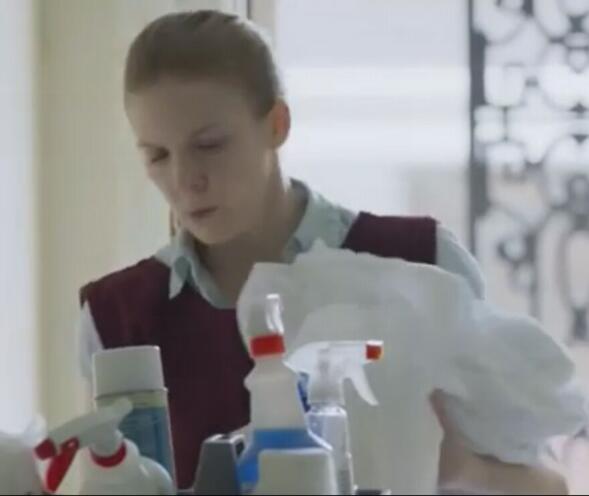 最后一次驱魔2妮儿·史威特