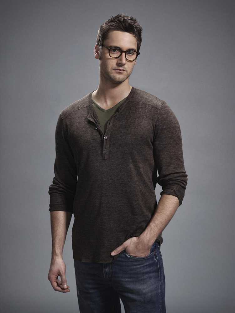 罪恶黑名单第一季汤姆·凯恩