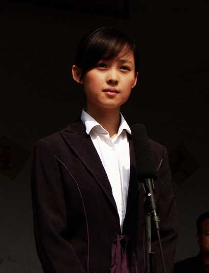 石榴树上结樱桃孟小红