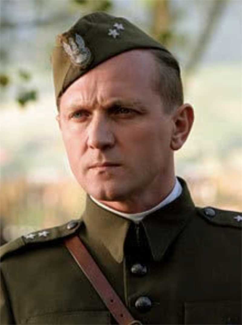 卡廷惨案安德烈·泽伊