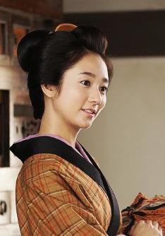 瞌睡的磐音阿堇