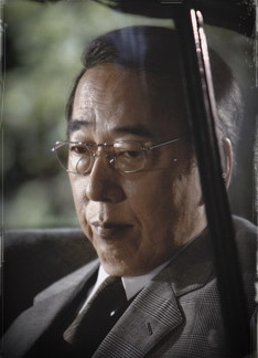 不毛地带里井达也