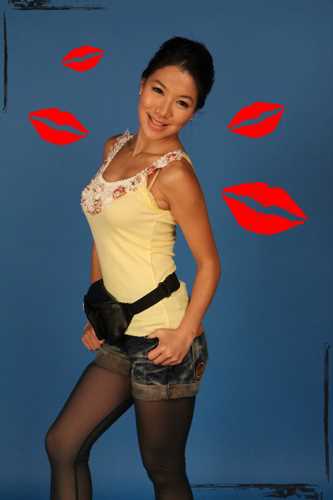 砂煲肉骨茶黄宝妹