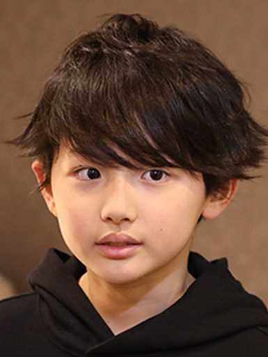 年下男友柚的扮演者是伊藤笃志