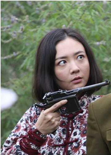 致命行动白丛雪的扮演者是崔波