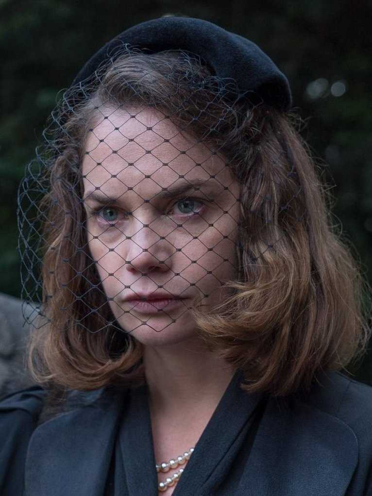 小小陌生人卡罗琳·艾尔斯