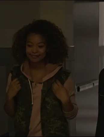 瘦长鬼影克洛伊