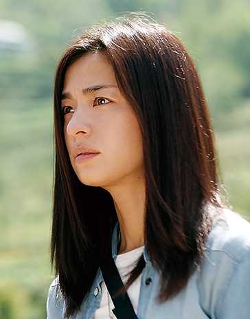 珠峰：众神的山岭岸凉子的扮演者是尾野真千子