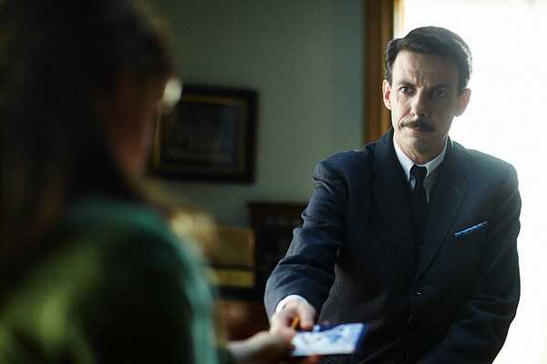 前目的地罗伯森先生