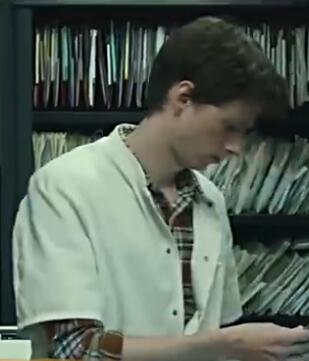 无名女孩实习医生