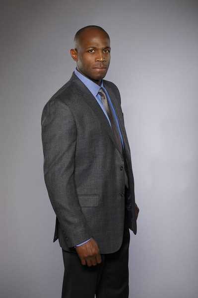 逍遥法外第一季内特·黎西