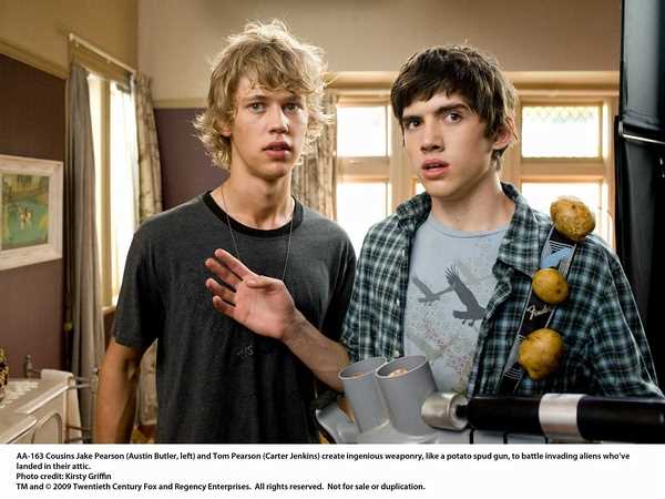 楼上的外星人汤姆·皮尔森