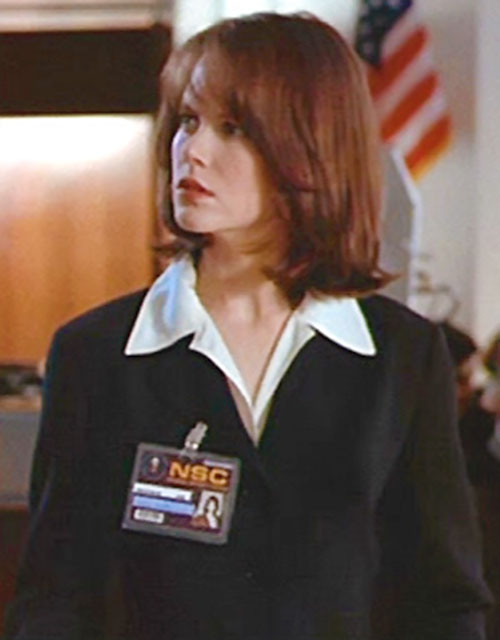 和平缔造者朱莉亚·凯利