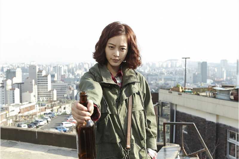 攒钱罗曼史具洪实的扮演者是韩艺瑟