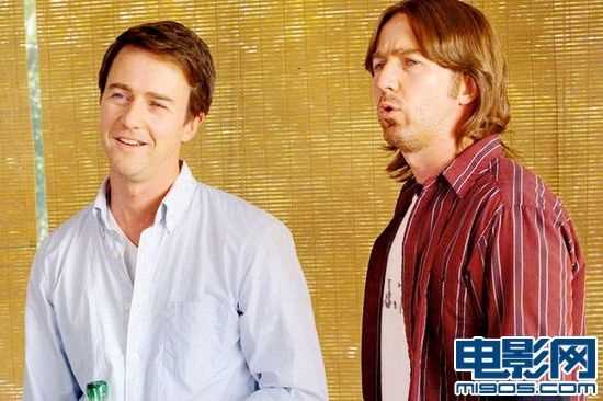 草叶布莱迪·金凯德的扮演者是爱德华·诺顿