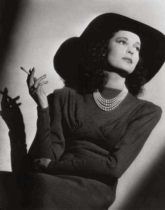 仁心与冠冕Edith D'Ascoyne