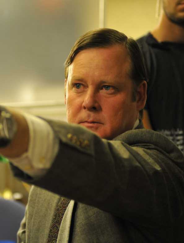 上帝保佑美国Mercedes Paar