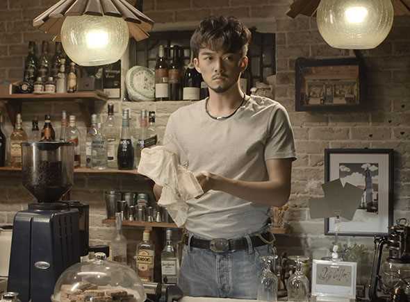 男人不醉郑家皓