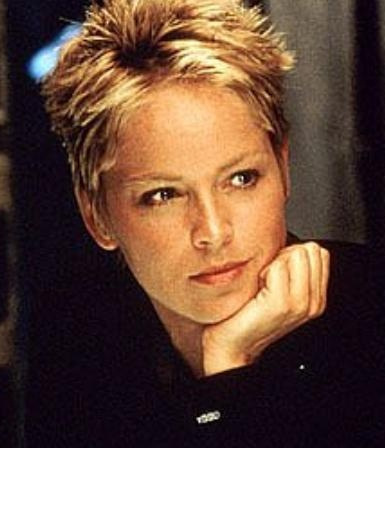 深海圆疑伊丽莎白·贝丝·哈尔佩林