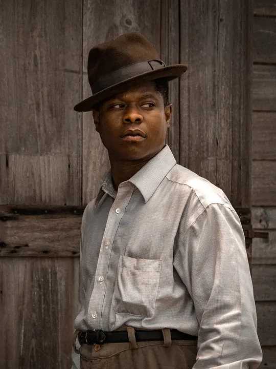 泥土之界荣泽尔·杰克逊