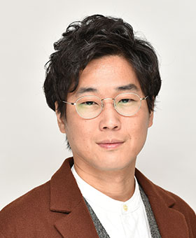 在不黑不白的世界，熊猫笑了。门田明宏