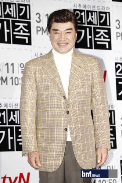 21世纪家族李德华