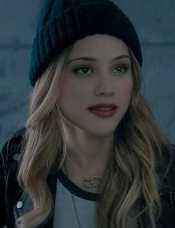 忽然七日林赛·埃奇库姆 