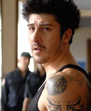 暴力街区13：终极雷伊托的扮演者是大卫·贝利