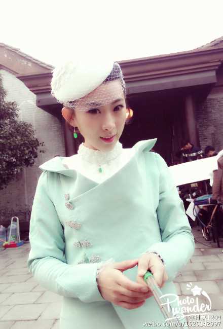 谢文东金蓉的扮演者是时嘉