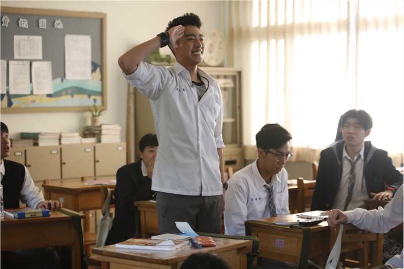 报告老师！怪怪怪怪物！段人豪