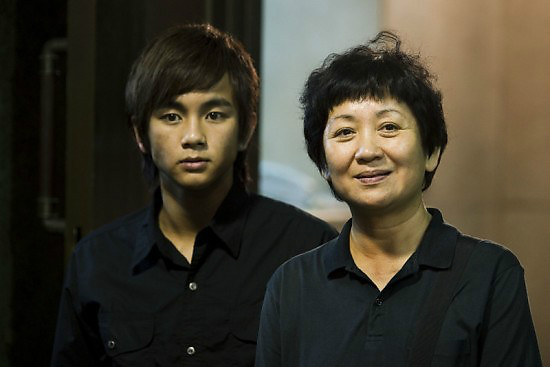 天水围的日与夜徐老师的扮演者是鲍起静