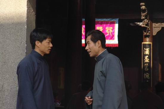 女子戏班郑世昌的扮演者是段奕宏